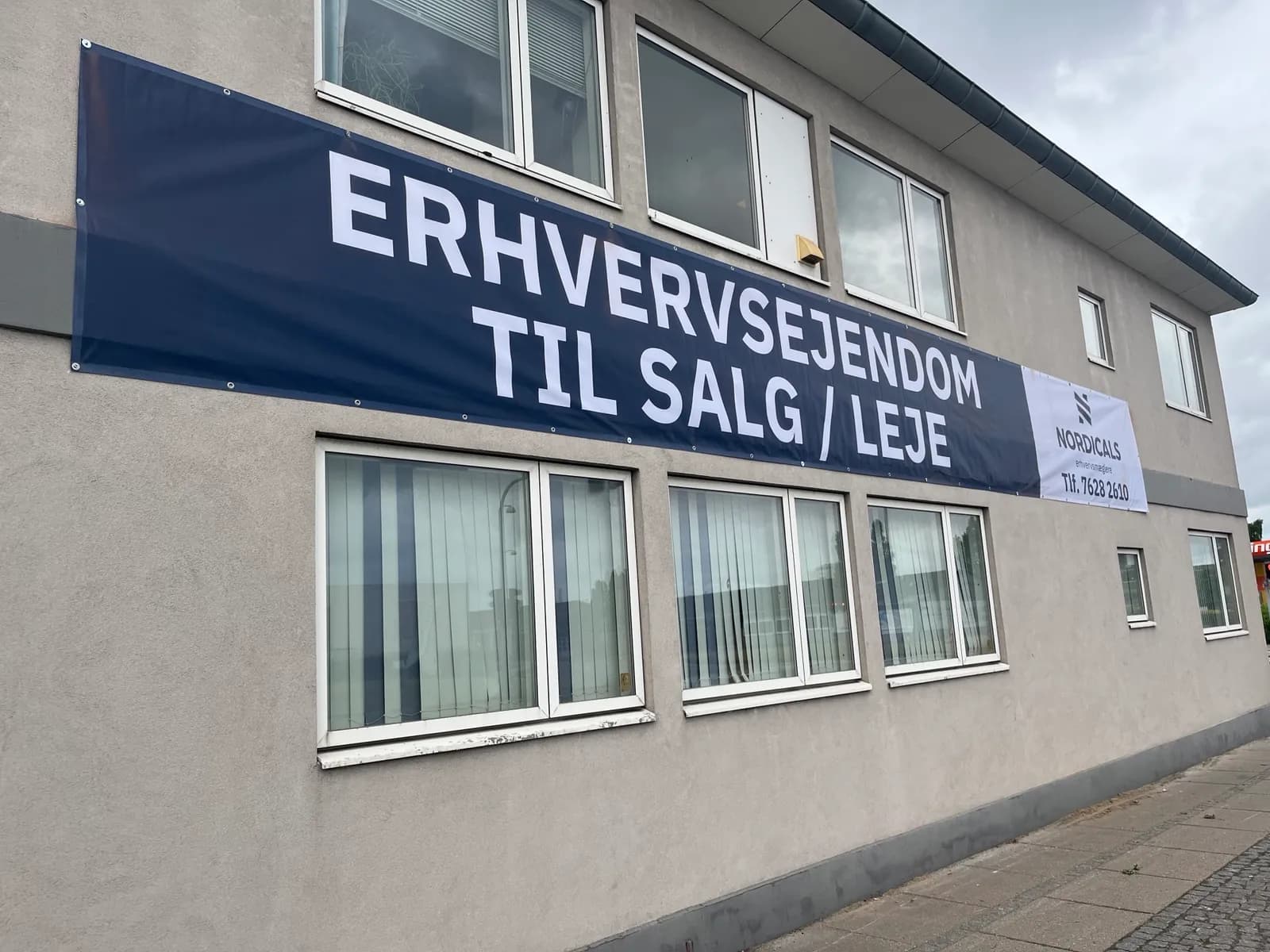 Facadebanner